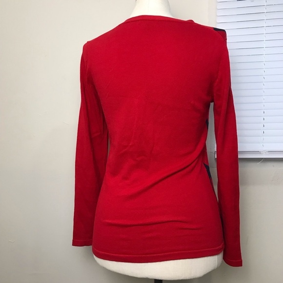 Tommy Hilfiger Argyle Sweater Women’s Size M V-Neck Color Red/Black Pullover. - Picture 3 of 14